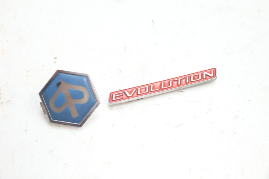 photo de MERKLOGO PIAGGIO X9 EVOLUTION 125 (2003 - 2007) - Hoofdaanzicht