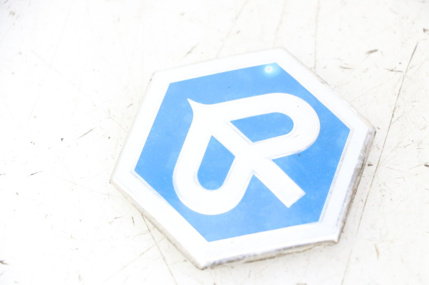 photo de MERKLOGO PIAGGIO XEVO - X EVO 125 (2007 - 2017) - Andere kijkhoek