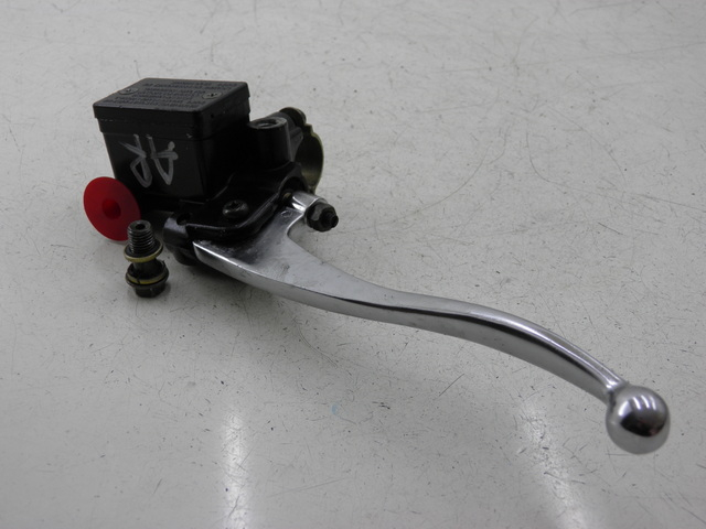 photo de ACHTERREM HOOFDREMSILINDER JM MOTOR S-MAX 125 (2010 - 2014) - Hoofdaanzicht