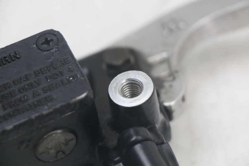 photo de VOORREM HOOFDREMSILINDER QUADRO 3D S 350 (2013 - 2018) - Andere kijkhoek