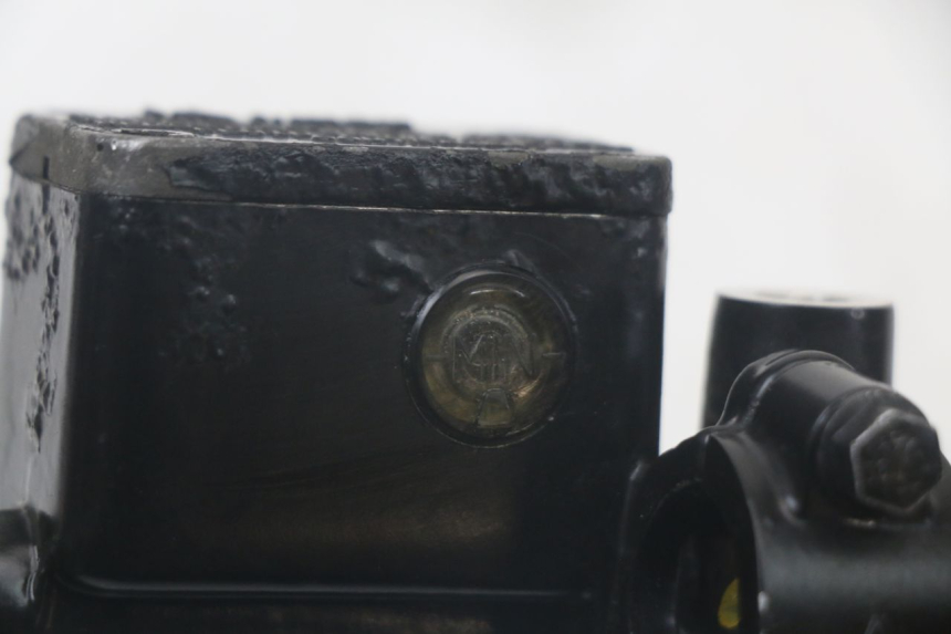 photo de VOORREM HOOFDREMSILINDER QUADRO 3D S 350 (2013 - 2018) - Bevestigingspunten