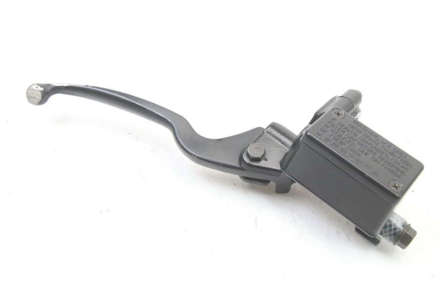 photo de VOORREM HOOFDREMSILINDER KYMCO AGILITY 4T 50 (2018 - 2022) - Andere kijkhoek