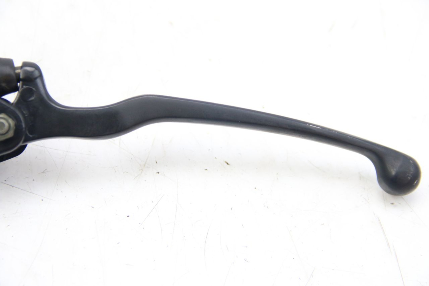 photo de VOORREMHOOFDREMSILINDER ECCITY ARTELEC 670 1 (2013 - 2017) - Bevestigingspunten