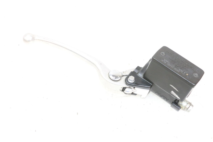 photo de VOORREMHOOFDREMSILINDER SUZUKI BURGMAN 650 (2013 - 2020) - Hoofdaanzicht