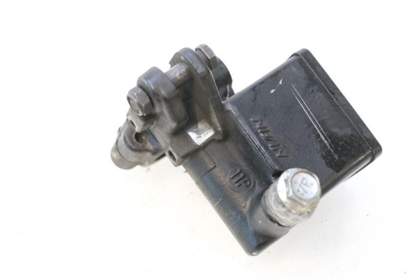 photo de VOORREMHOOFDREMSILINDER SUZUKI BURGMAN 125 (2007 - 2014) - Overzicht