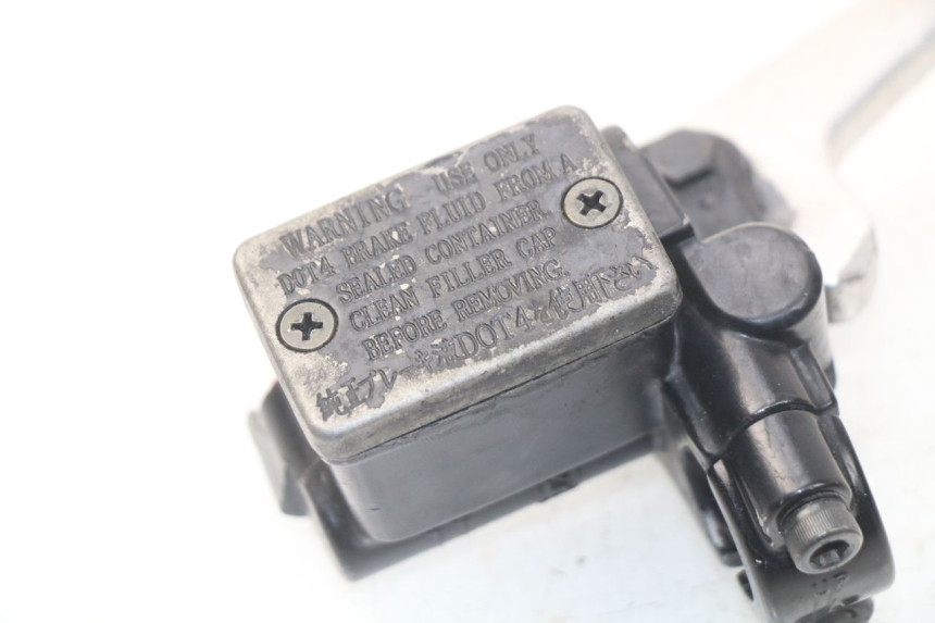 photo de VOORREM HOOFDREMSILINDER YAMAHA BW'S BWS 125 (2010 - 2013) - Technische close-up