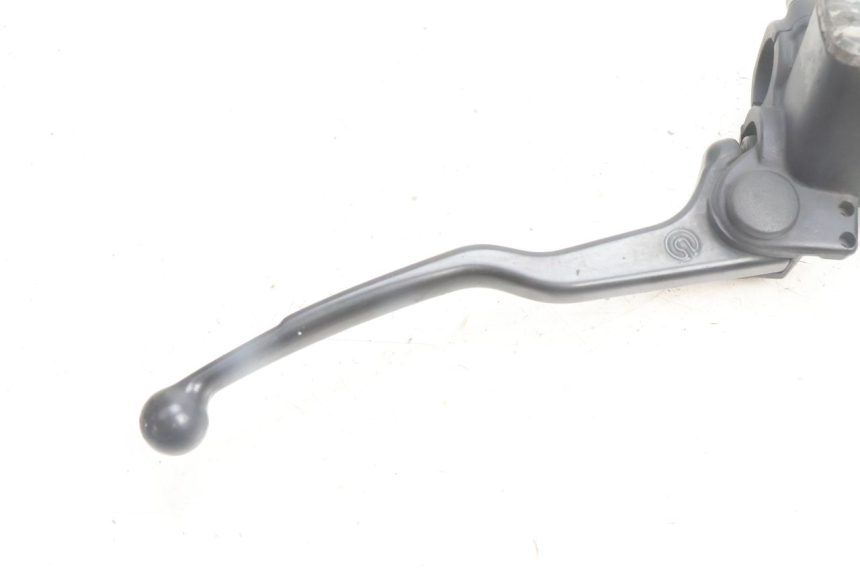 photo de VOORREM HOOFDREMSILINDER BMW C1 125 (2000 - 2003) - Technische close-up