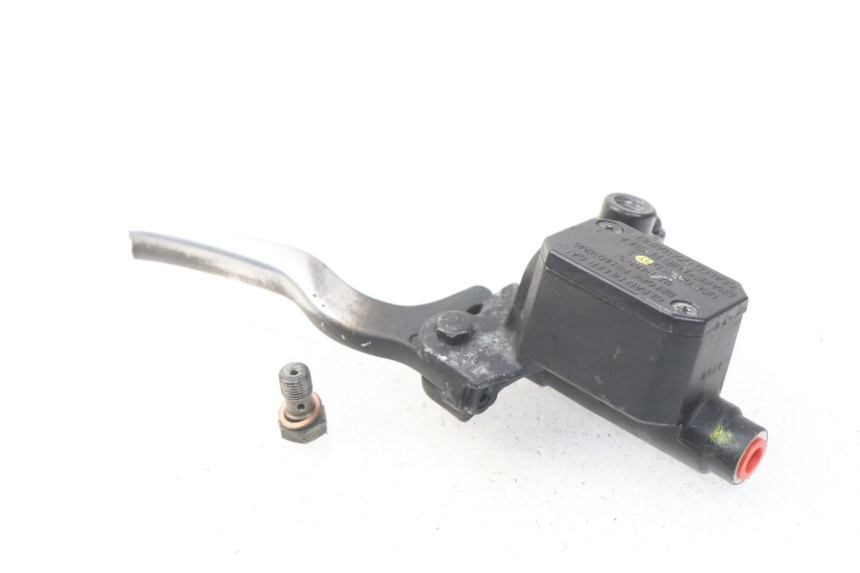 photo de VOORREM HOOFDREMSILINDER PIAGGIO CARNABY 125 (2007 - 2011) - Hoofdaanzicht