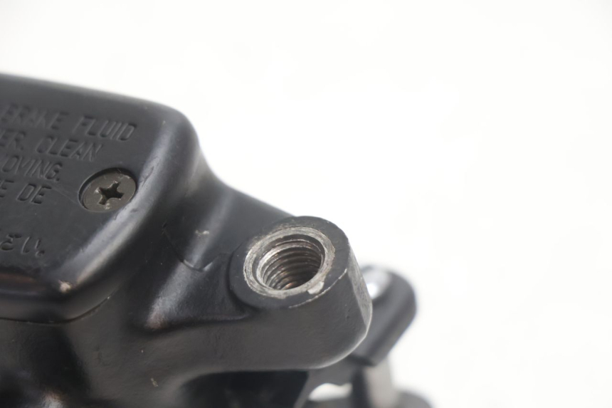 photo de VOORSTE HOOFDREMMER HONDA CB F HORNET 600 (2005 - 2006) - Technische close-up
