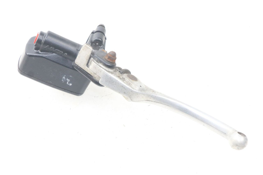 photo de VOORREMHOOFDREMSILINDER HONDA CBR F SC21 1000 (1986 - 1992) - Detail van het onderdeel
