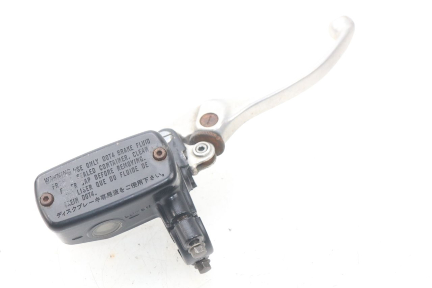 photo de VOORREMHOOFDREMSILINDER HONDA CBR F SC21 1000 (1986 - 1992) - Overzicht