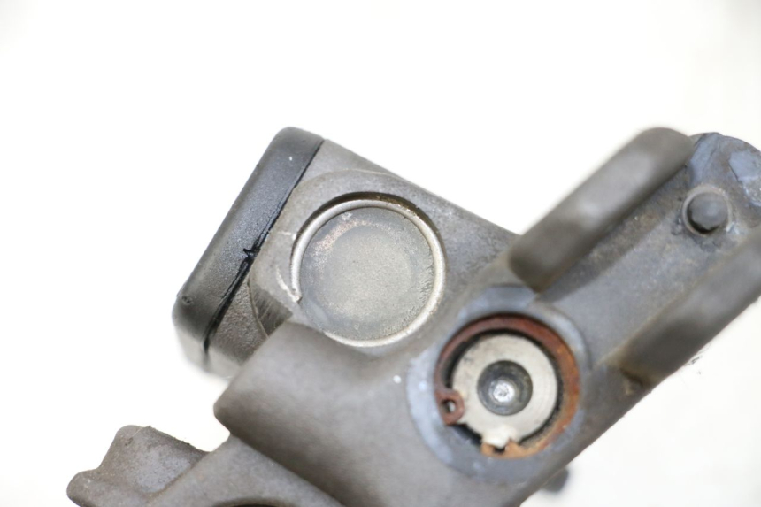 photo de VOORREM HOOFDREMSILINDER SHERCO CITY CORP 125 (2003 - 2007) - Detail van het onderdeel