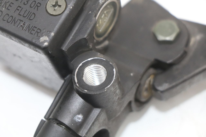 photo de VOORREMHOOFDREMSILINDER PEUGEOT CITYSTAR 50 (2013 - 2017) - Andere kijkhoek