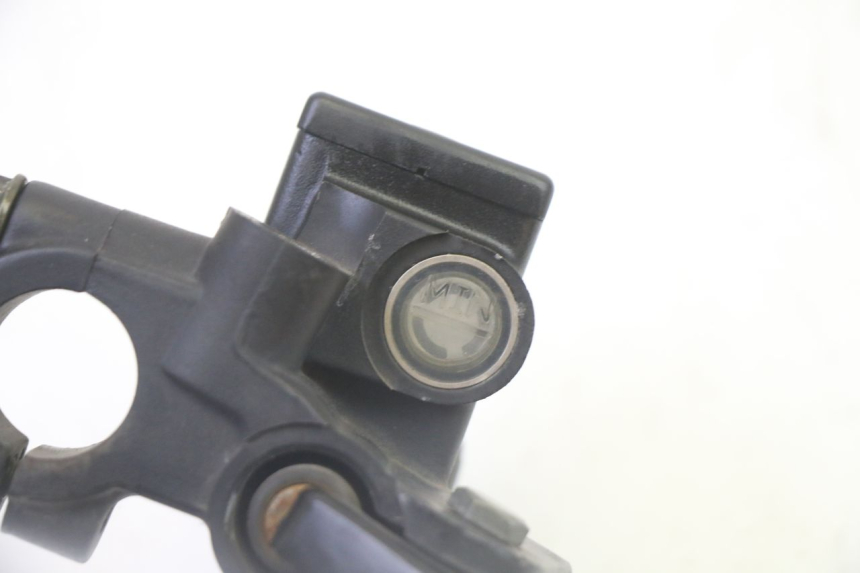 photo de VOORREMHOOFDREMSILINDER PEUGEOT CITYSTAR 50 (2013 - 2017) - Technische close-up