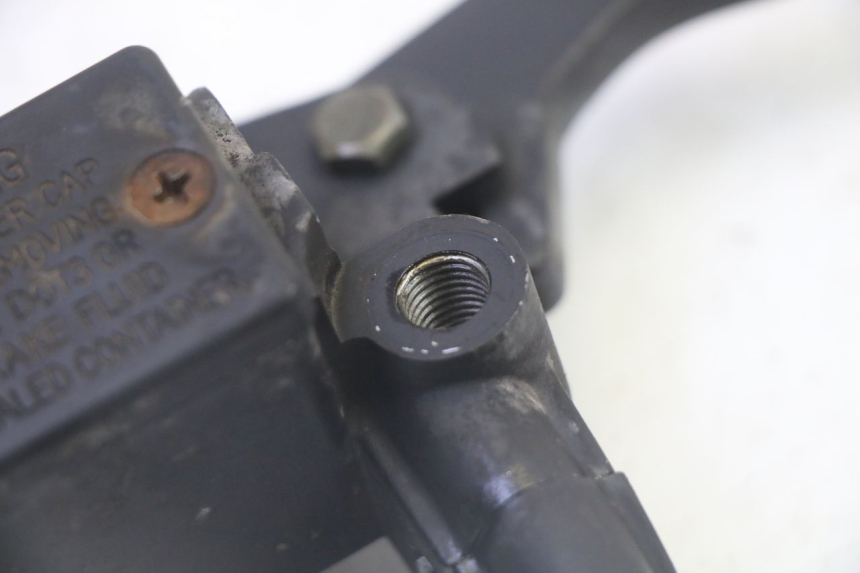 photo de VOORREMHOOFDREMSILINDER PEUGEOT CITYSTAR 50 (2013 - 2017) - Andere kijkhoek