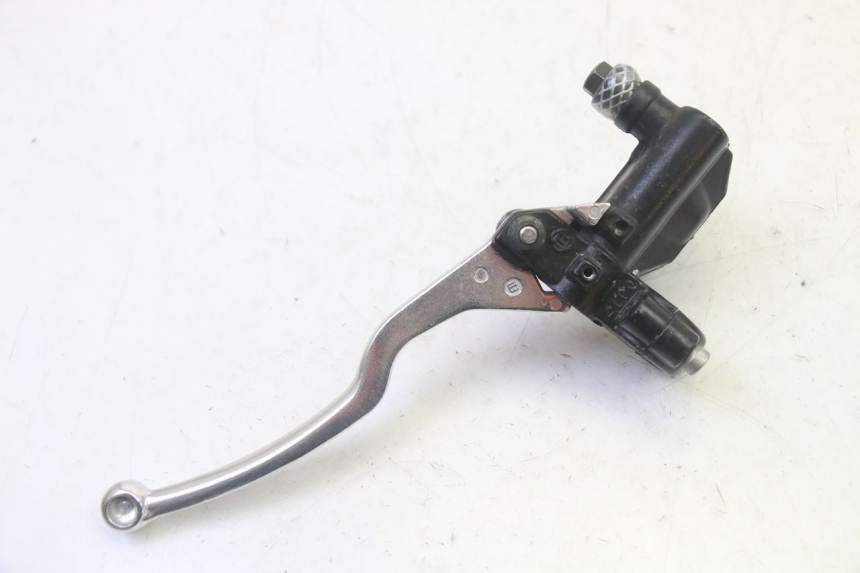 photo de VOORREM HOOFDREMSILINDER SYM CROX 4T 50 (2016 - 2023) - Technische close-up