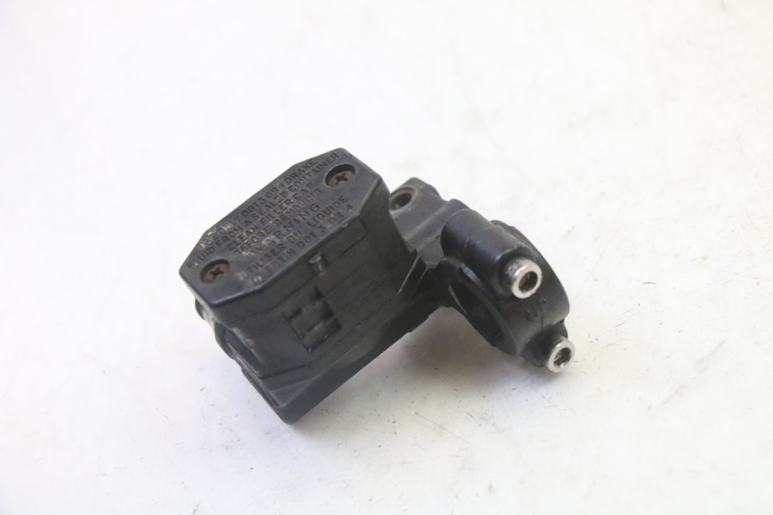 photo de VOORREM HOOFDREMSILINDER SYM CROX 4T 50 (2016 - 2023) - Detail van het onderdeel