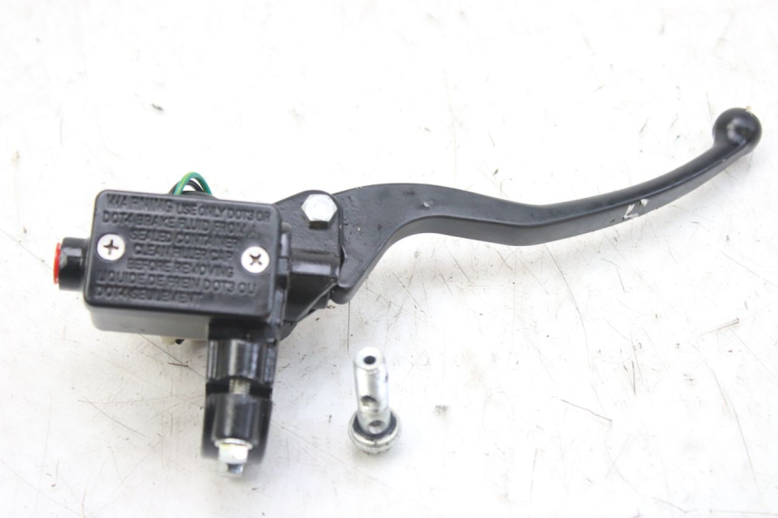 photo de VOORREM HOOFDREMSILINDER WAYSCRAL E-SPEED 1 (2022 - 2024) - Hoofdaanzicht