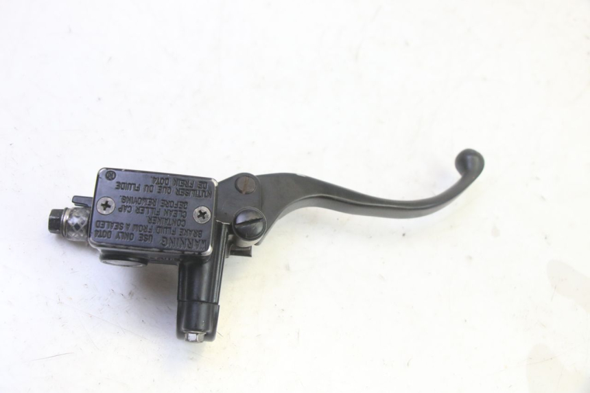 photo de VOORREM HOOFDREMSILINDER HONDA FES S-WING SWING ABS 125 (2007 - 2015) - Hoofdaanzicht