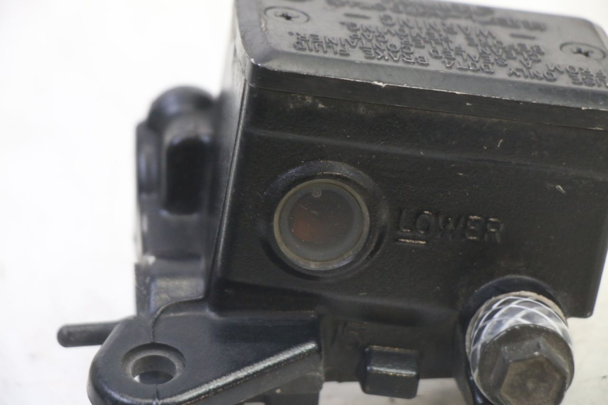 photo de VOORREM HOOFDREMSILINDER YAMAHA FJR ABS 1300 (2016 - 2020) - Detail van het onderdeel