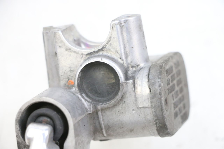 photo de VOORREM HOOFDREMSILINDER MBK FLIPPER 115 (2013 - 2017) - Detail van het onderdeel