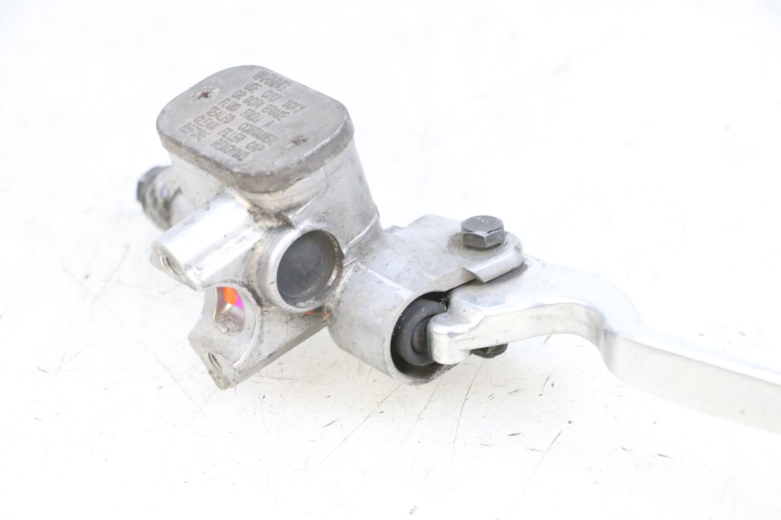 photo de VOORREM HOOFDREMSILINDER MBK FLIPPER 115 (2013 - 2017) - Bevestigingspunten