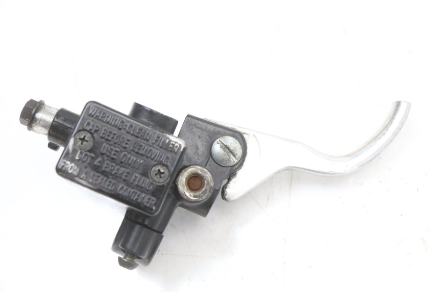 photo de VOORREMHOOFDREMSILINDER PIAGGIO FLY 2T 50 (2004 - 2017) - Hoofdaanzicht