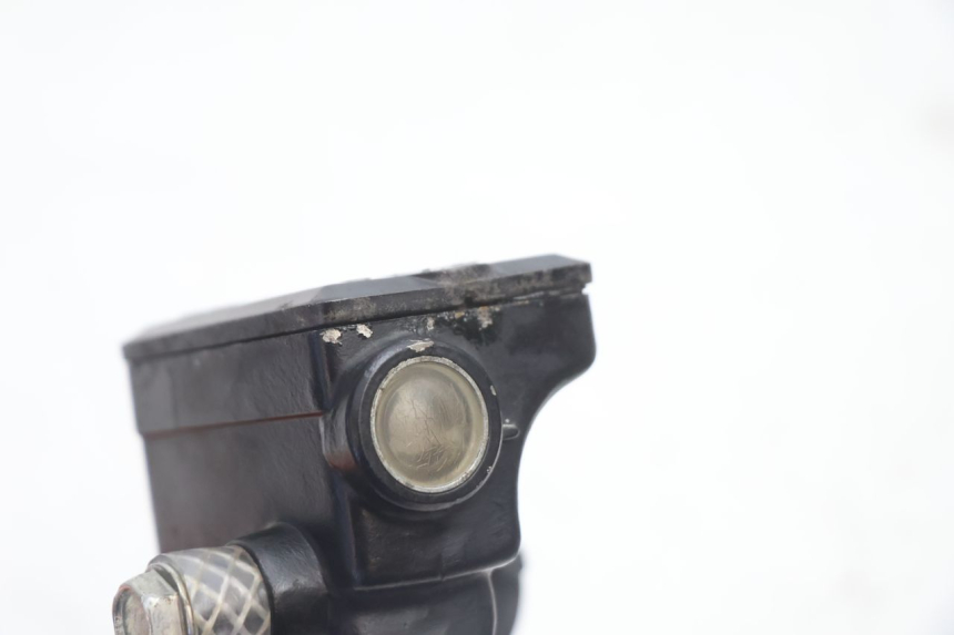 photo de VOORSTE HOOFDREMMER KAWASAKI GPX F ZX750F 750 (1986 - 1990) - Technische close-up