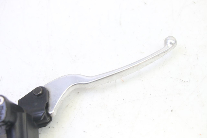 photo de VOORREMHOOFDREMSILINDER KYMCO GRAND DINK 125 (2008 - 2014) - Andere kijkhoek