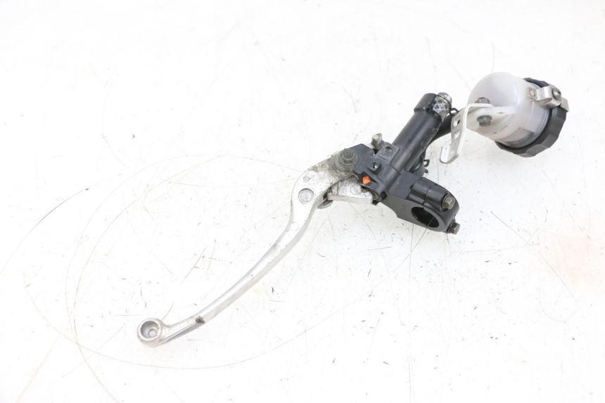 photo de VOORREMHOOFDREMSILINDER SUZUKI GSXR GSX-R 1000 (2003 - 2004) - Detail van het onderdeel