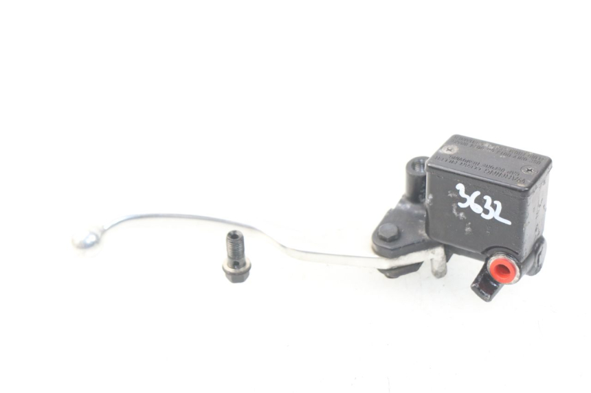 photo de VOORREMHOOFDREMSILINDER SYM GTS EFI ABS 125 (2012 - 2016) - Hoofdaanzicht