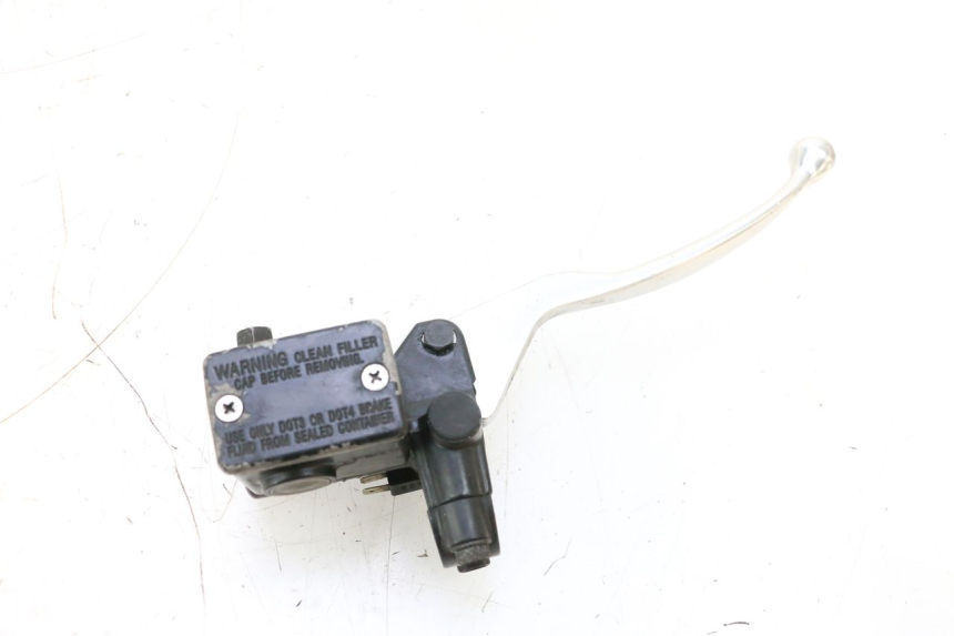 photo de VOORREMHOOFDREMMER SYM GTS EVO 125 (2009 - 2013) - Detail van het onderdeel