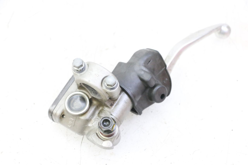 photo de VOORREMHOOFDREMSILINDER HONDA CR 85 (2003 - 2007) - Detail van het onderdeel