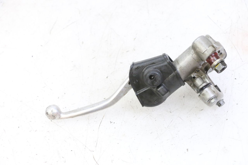 photo de VOORREMHOOFDREMSILINDER HONDA CR 85 (2003 - 2007) - Technische close-up