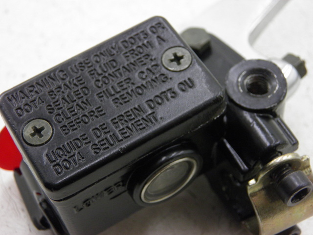 photo de VOORREM HOOFDREMSILINDER JM MOTOR S-MAX 125 (2010 - 2014) - Technische close-up
