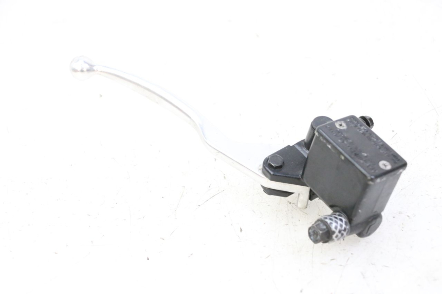 photo de VOORREMHOOFDREMSILINDER SYM JOYMAX 125 (2010 - 2017) - Bevestigingspunten