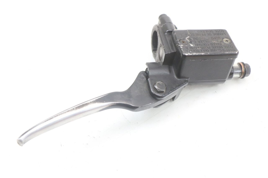 photo de VOORREM HOOFDREMSILINDER PEUGEOT KISBEE 2T 50 (2018 - 2022) - Andere kijkhoek