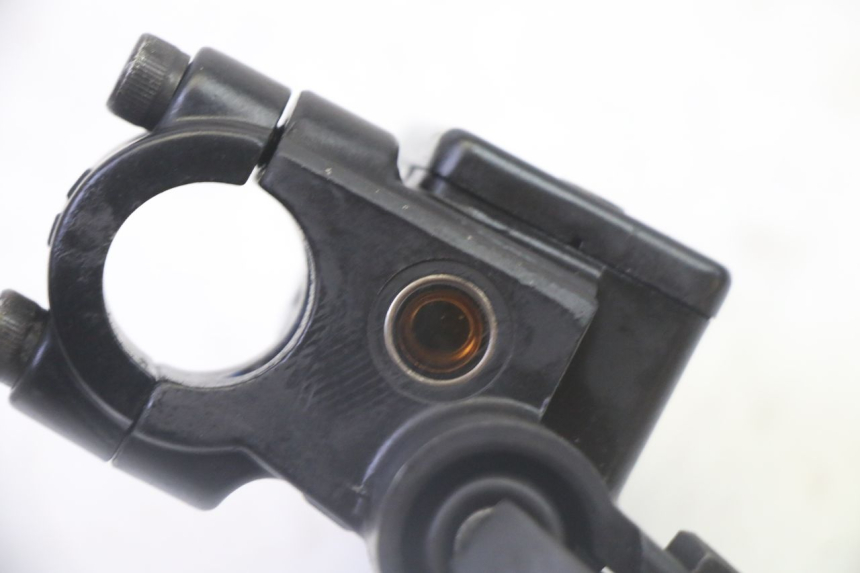 photo de VOORREMHOOFDREMSILINDER PEUGEOT KISBEE 2T 50 (2010 - 2017) - Technische close-up