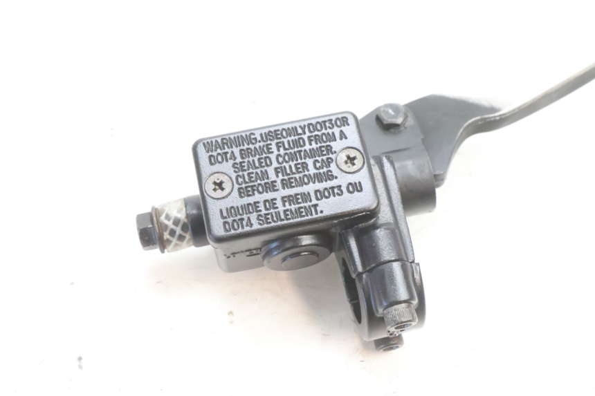 photo de VOORREMHOOFDREMSILINDER PEUGEOT KISBEE 2T 50 (2010 - 2017) - Detail van het onderdeel