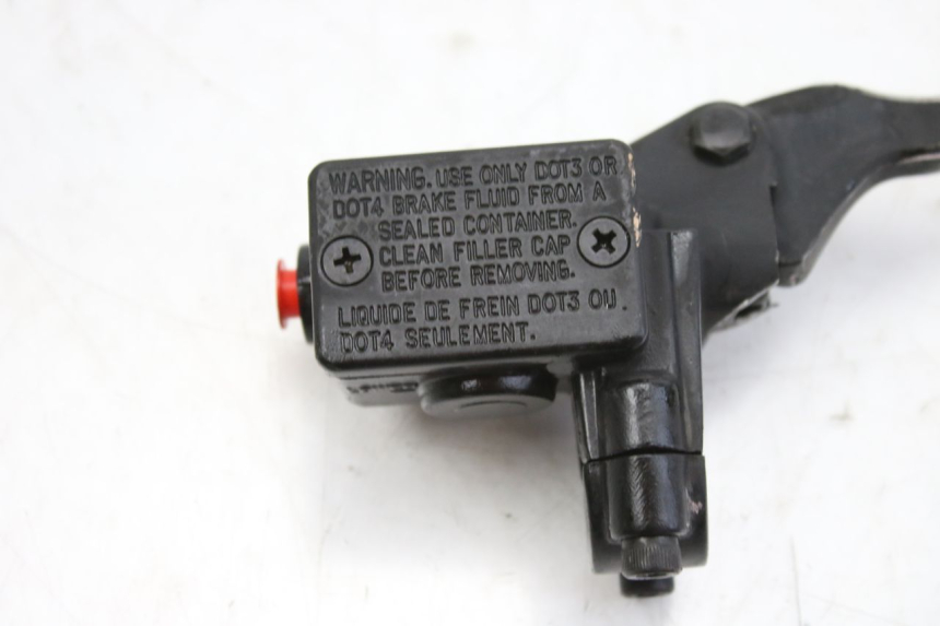 photo de VOORREMHOOFDREMSILINDER PEUGEOT KISBEE 4T 50 (2018 - 2022) - Andere kijkhoek