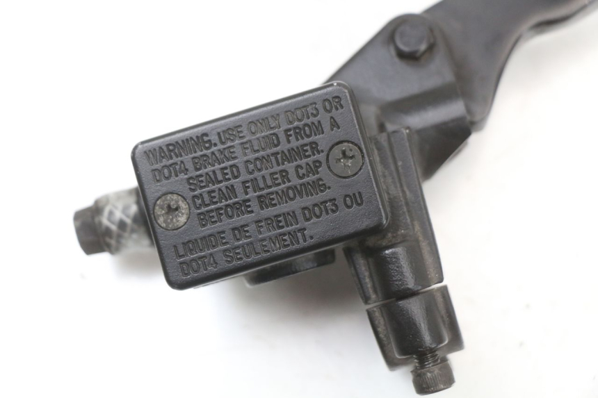 photo de VOORREMHOOFDREMSILINDER PEUGEOT KISBEE 4T 50 (2018 - 2022) - Detail van het onderdeel