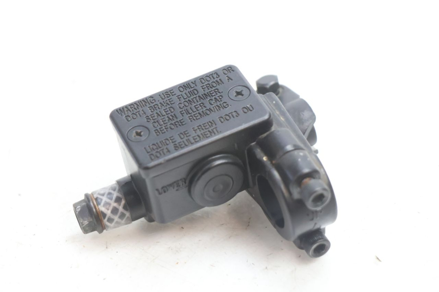 photo de VOORREMHOOFDREMSILINDER PEUGEOT KISBEE 4T 50 (2018 - 2022) - Detail van het onderdeel