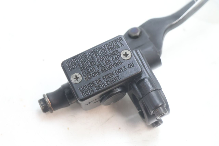 photo de VOORREM HOOFDREMSILINDER PEUGEOT KISBEE 4T 50 (2010 - 2017) - Detail van het onderdeel