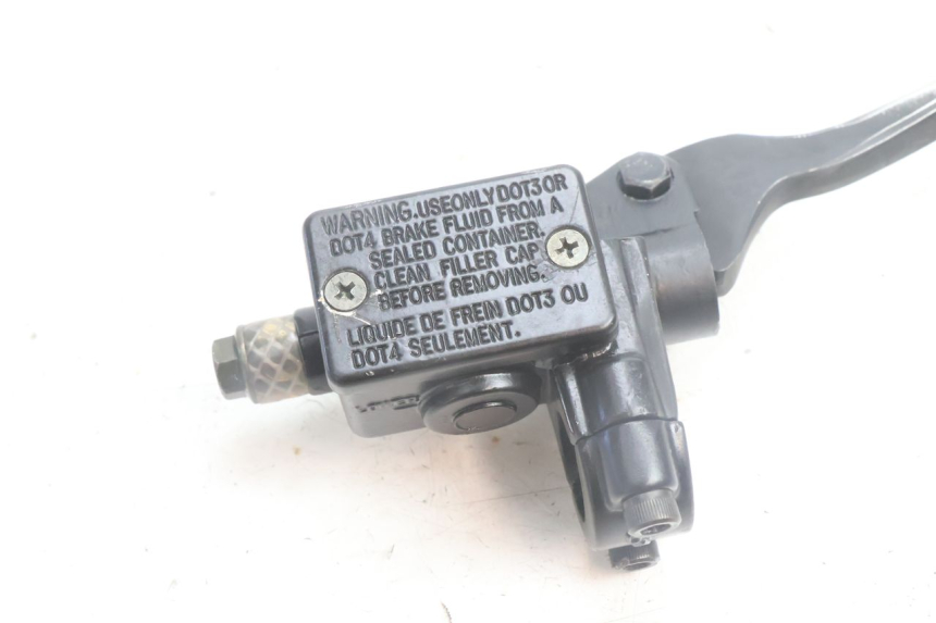 photo de VOORREM HOOFDREMSILINDER PEUGEOT KISBEE 4T 50 (2010 - 2017) - Detail van het onderdeel