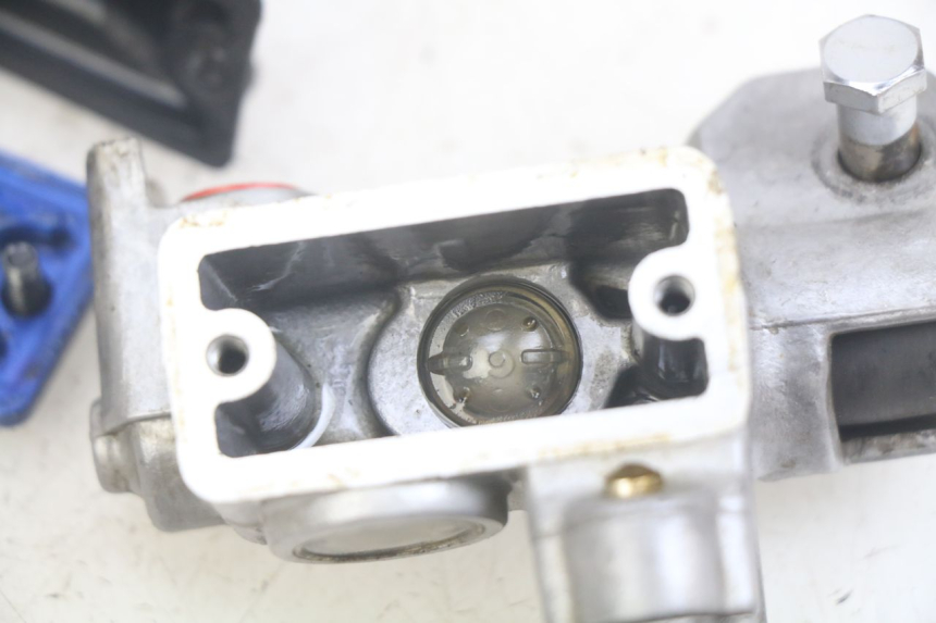 photo de VOORREMHOOFDREMSILINDER KAWASAKI KX 85 (2001 - 2013) - Zoom op gebruiksstaat