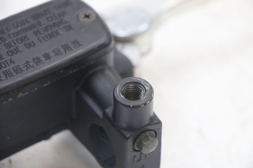 photo de VOORREM HOOFDREMSILINDER KYMCO XCITING 500 (2007 - 2010) - Overzicht