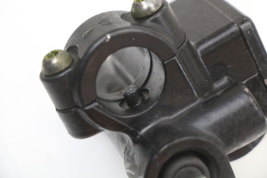 photo de VOORREMHOOFDREMSILINDER PIAGGIO LIBERTY 4T 50 (2018 - 2021) - Technische close-up