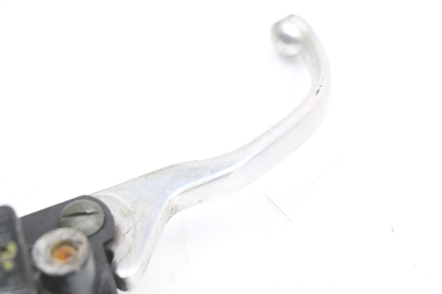 photo de VOORREMHOOFDREMSILINDER PIAGGIO LIBERTY 4T 50 (2018 - 2021) - Bevestigingspunten