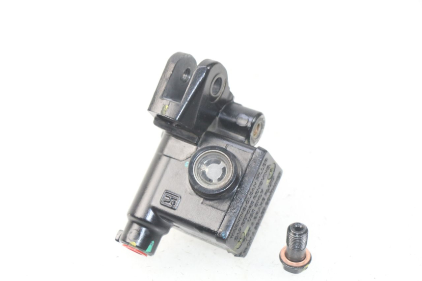 photo de VOORREMHOOFDREMSILINDER PIAGGIO LIBERTY IGET 4T 50 (2015 - 2020) - Zoom op gebruiksstaat