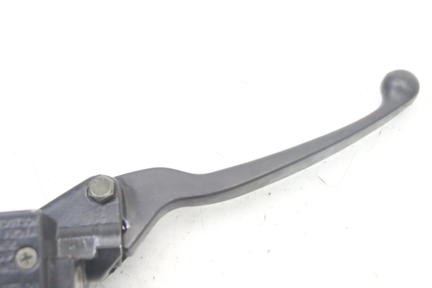 photo de VOORREMHOOFDREMSILINDER LONGJIA SHARPY 125 (2020 - 2024) - Zoom op gebruiksstaat